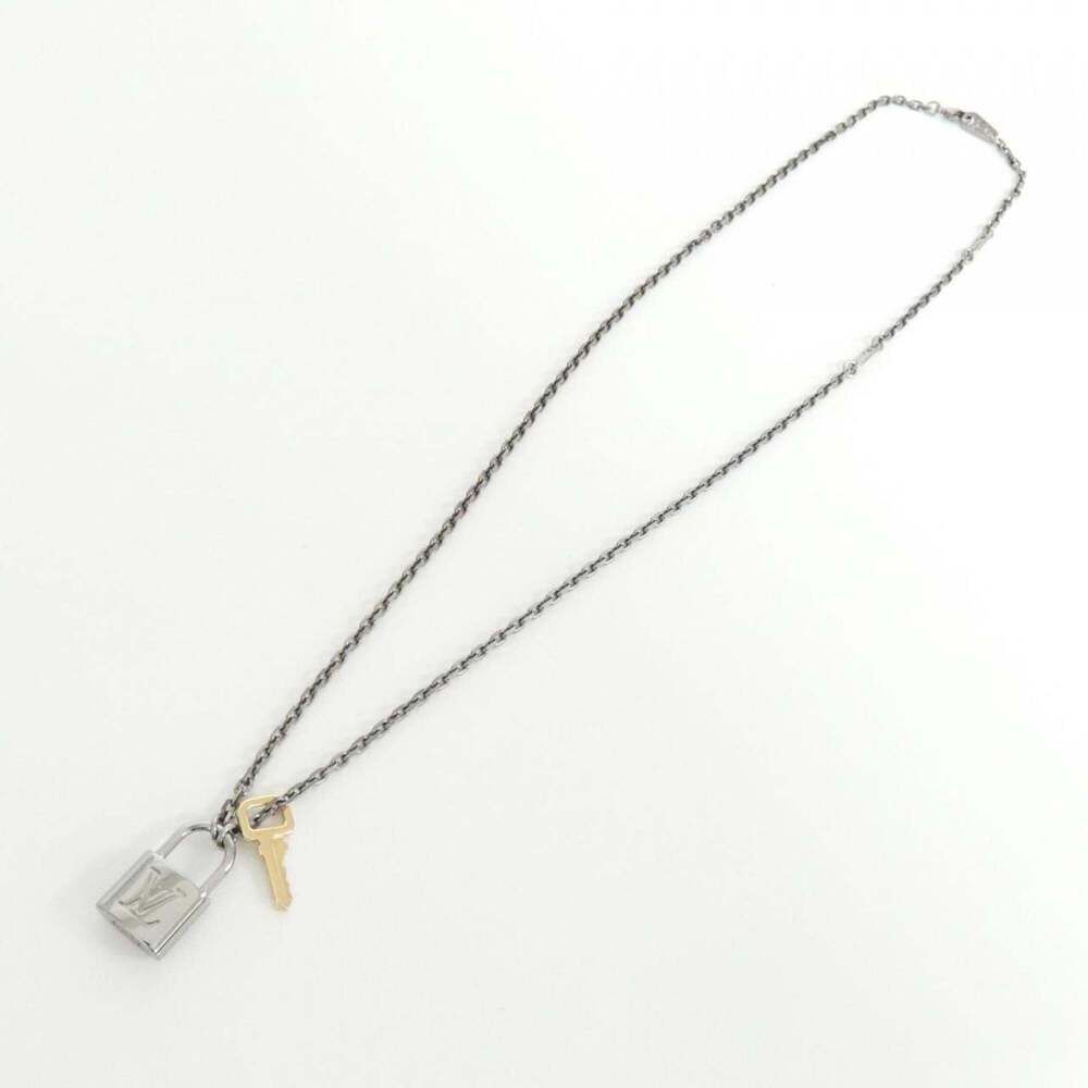 LOUIS VUITTON Gold Necklace - Picture 2 of 6